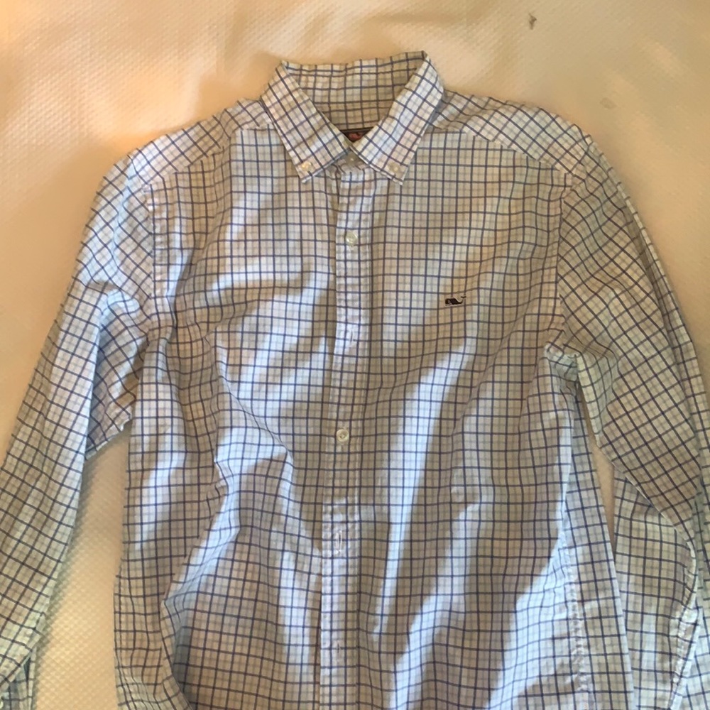 Vineyard vines classic fit whale shirt